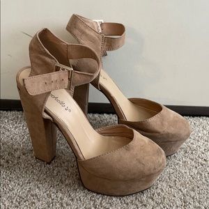 Tan heels
